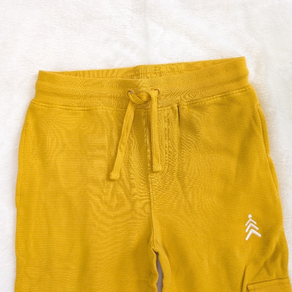 Boys’ Mustard Yellow Cargo Joggers – Trendy Comfort Pants 5T, 7/8, 11/12, 12/14 - Picture 2 of 8